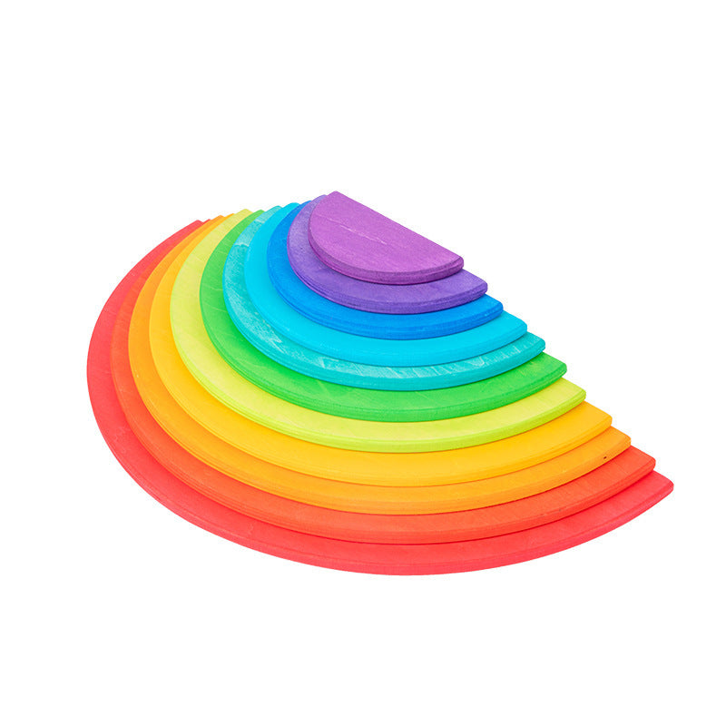 Holzspielsystem nach Montessori-Prinzipien